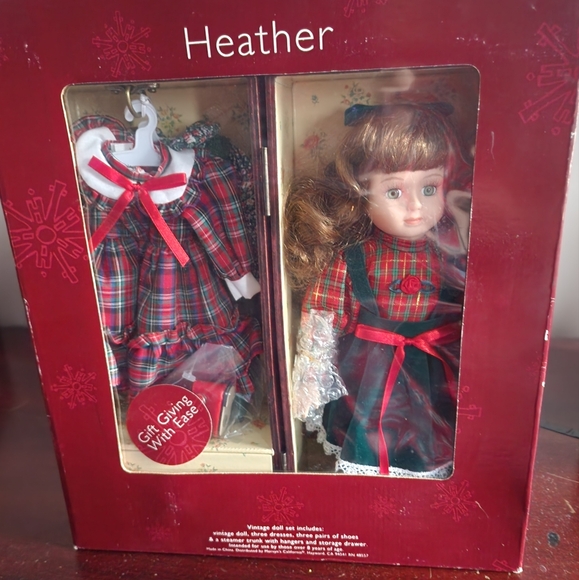HEATHER ~ Sweet Vintage Doll w/Accessories - Picture 9 of 9